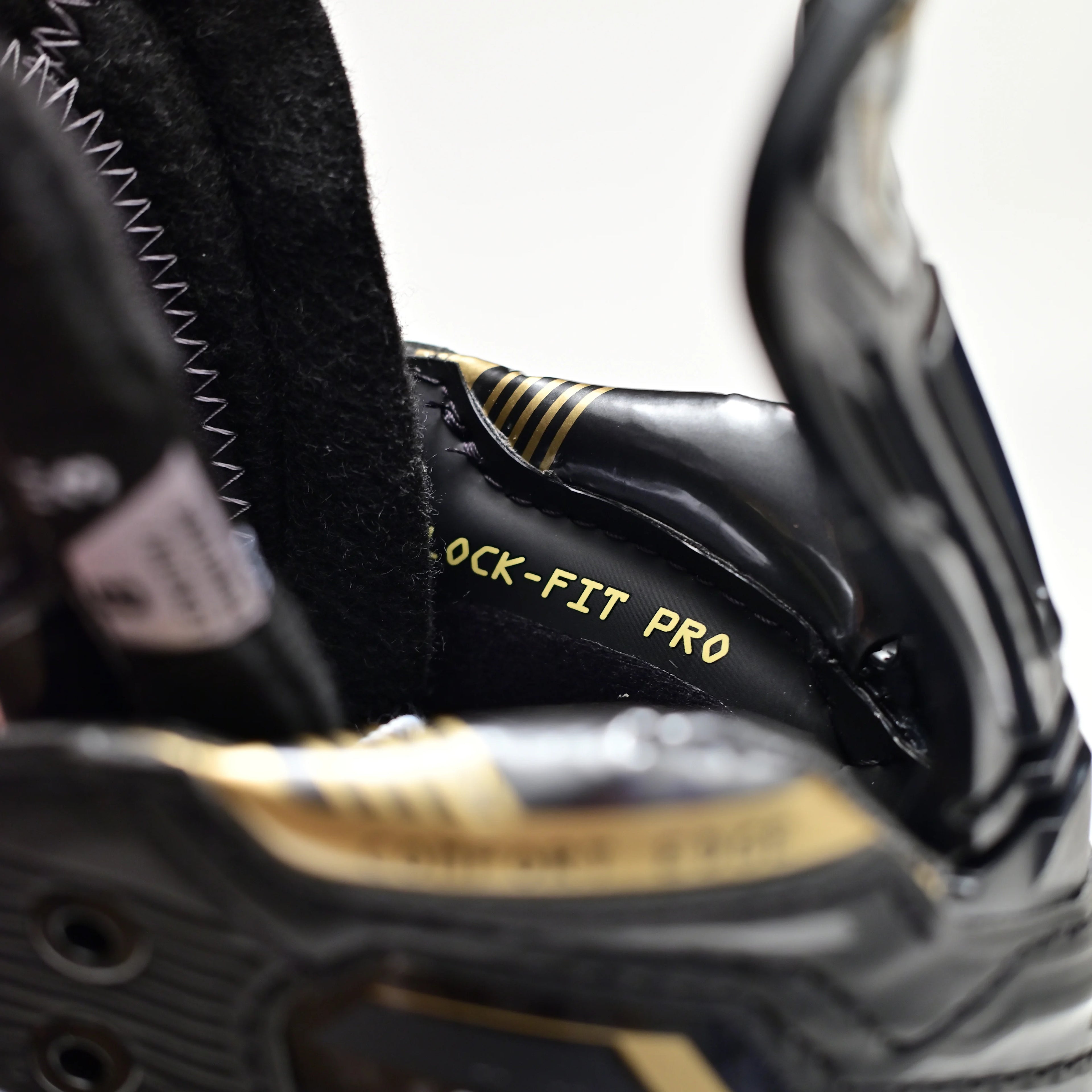 [Gold Skate]Carbon Fiber Composite Steel Blade, Real Ice Hockey, Customizable Performance, Fit Light