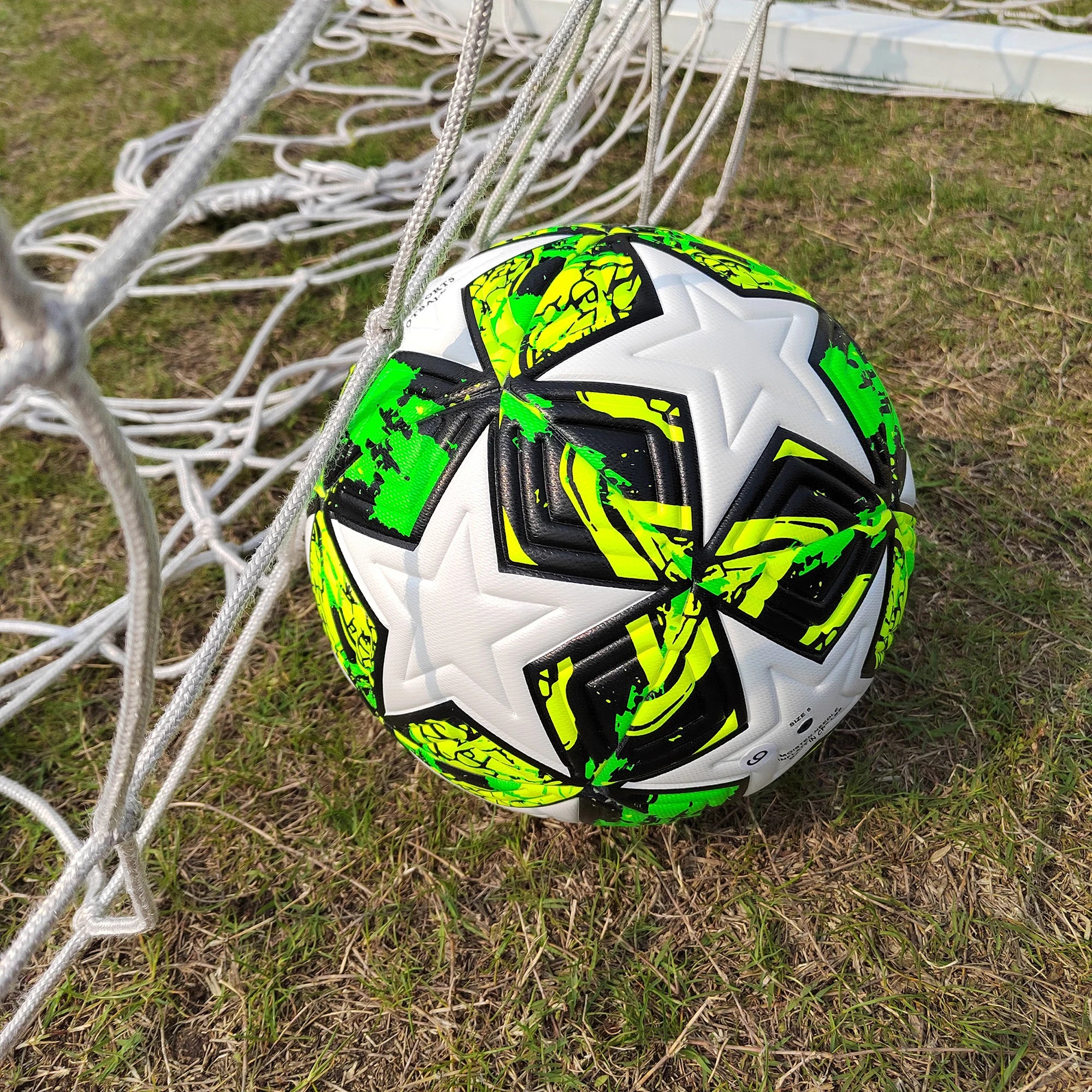 High Quality Soccer Balls Official Size 4/5 PU Material Seamless Goal Team Outdoor Match Game Football Training Ballon De Foot